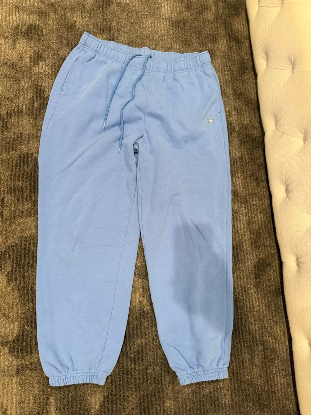 Alo yoga woman’s accolade Blue Sweatpants